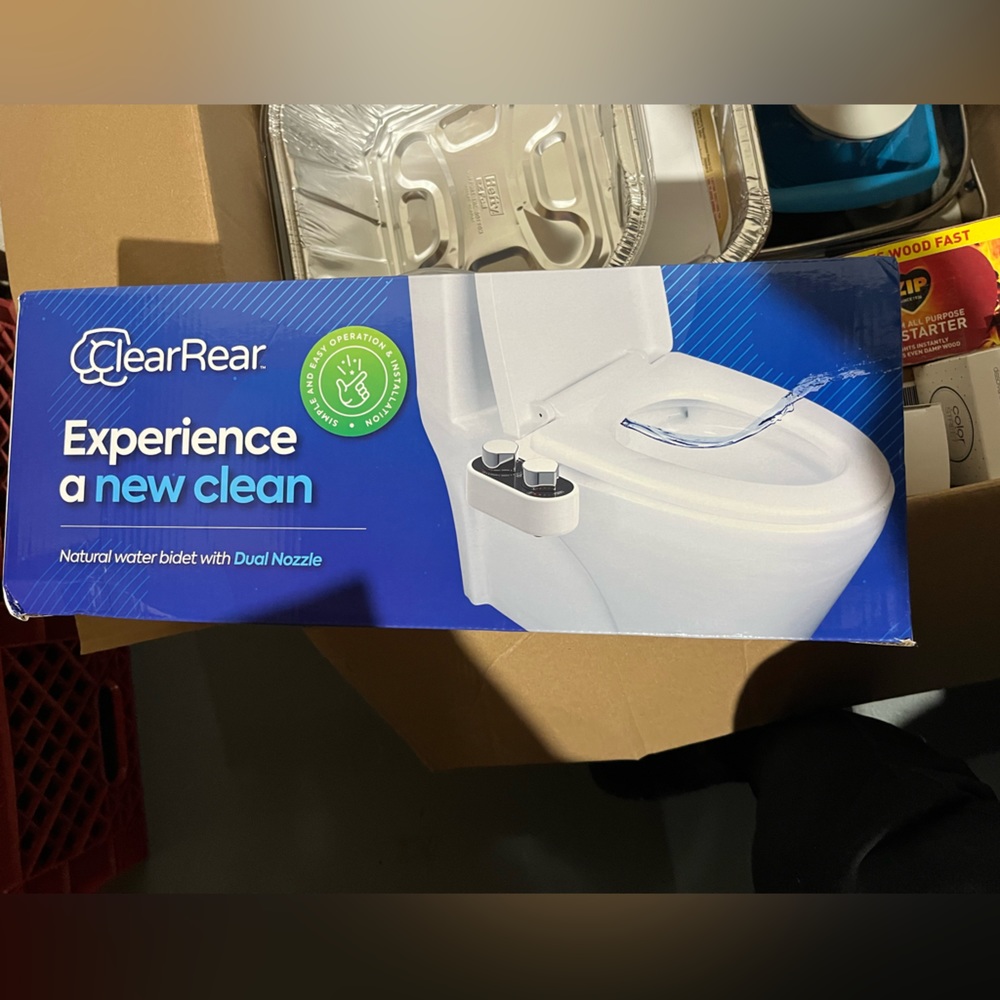 Clear rear bidet